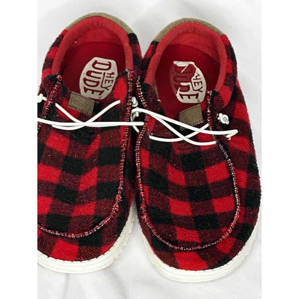 Hey Dude mens 11 red checker plaid fleece sneaker shoe